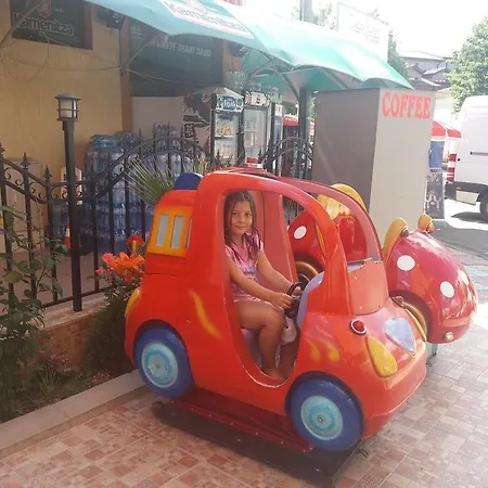 Отель Sirena 2*