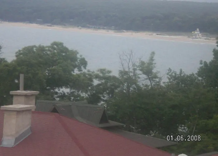 Отель Sirena 2*